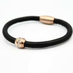 Sort skind med rosaguld