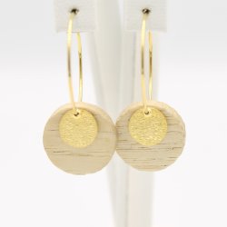 Tr og guld i hoop, lys